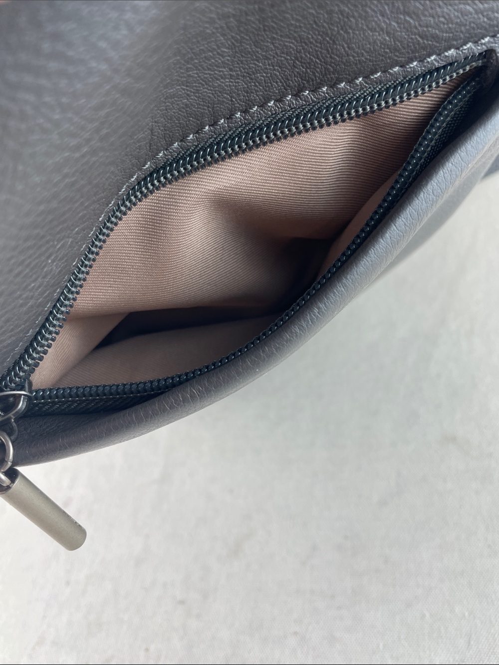 NWT the sak Gray Leather Shoulder Bag - Picture 7 of 12